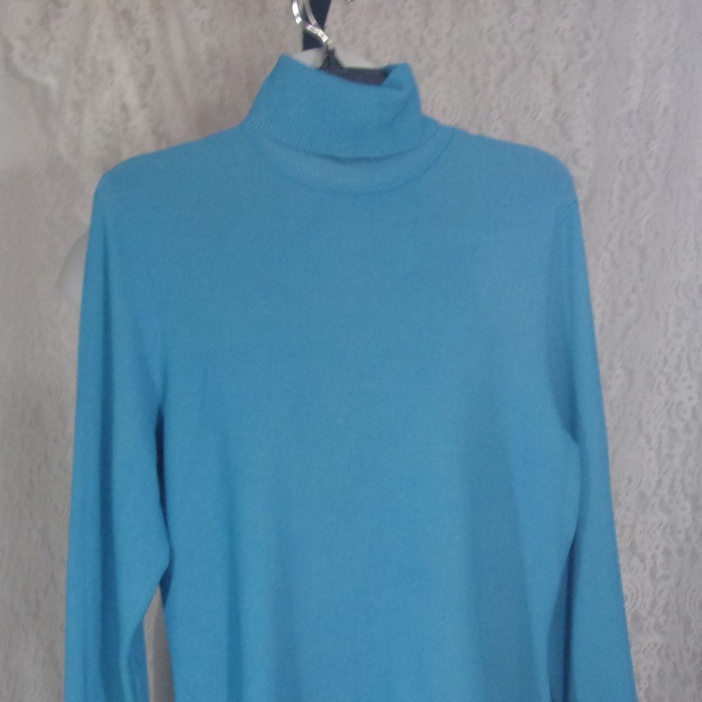 Blue Turtleneck Sweater By Worthington Size Large Winter Classic